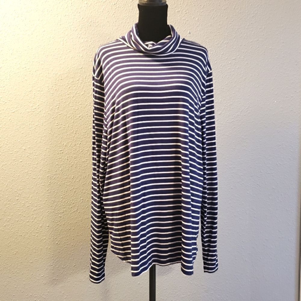 Dip Turtleneck 